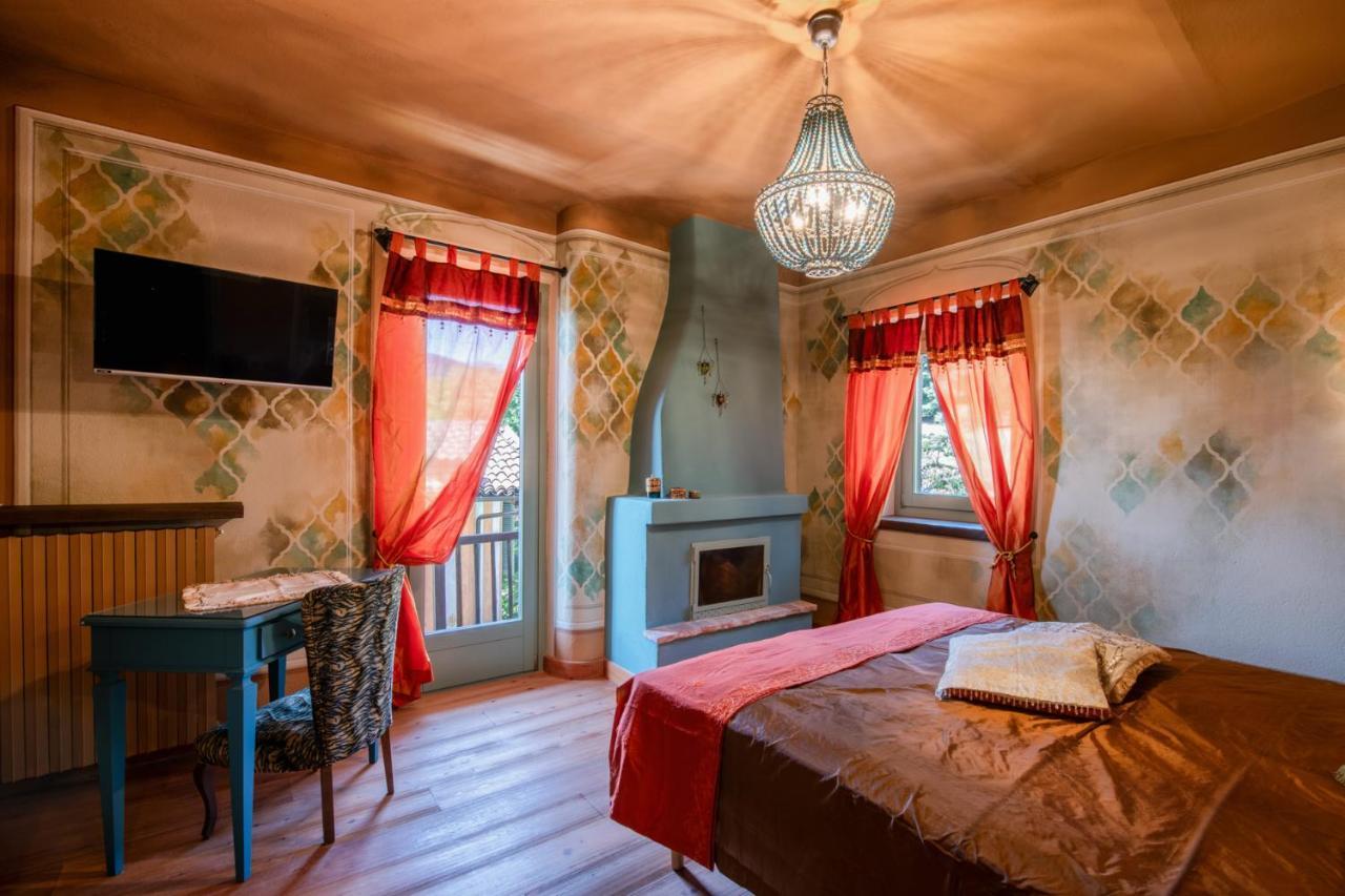Segnavento -Rooms And Suites- Manta Zewnętrze zdjęcie